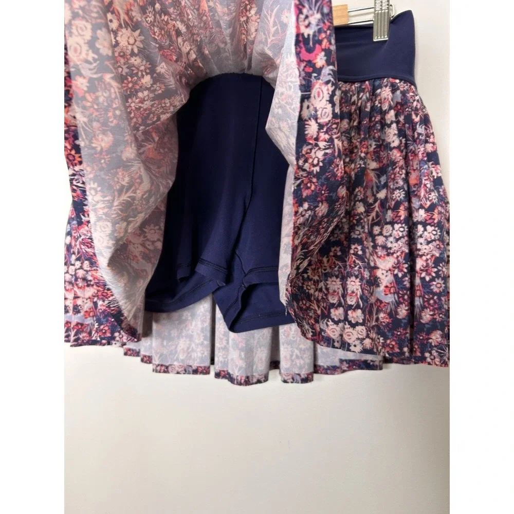OFFLINE By Aerie Blue Pink Floral Pleated Tennis Skirt Skort Size Large